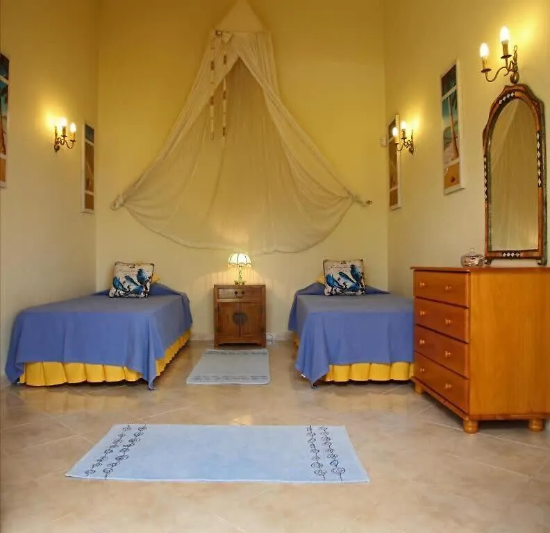 Villa Juniper Fenced Pool Spacious House Albufeira 0*,  Portugal
