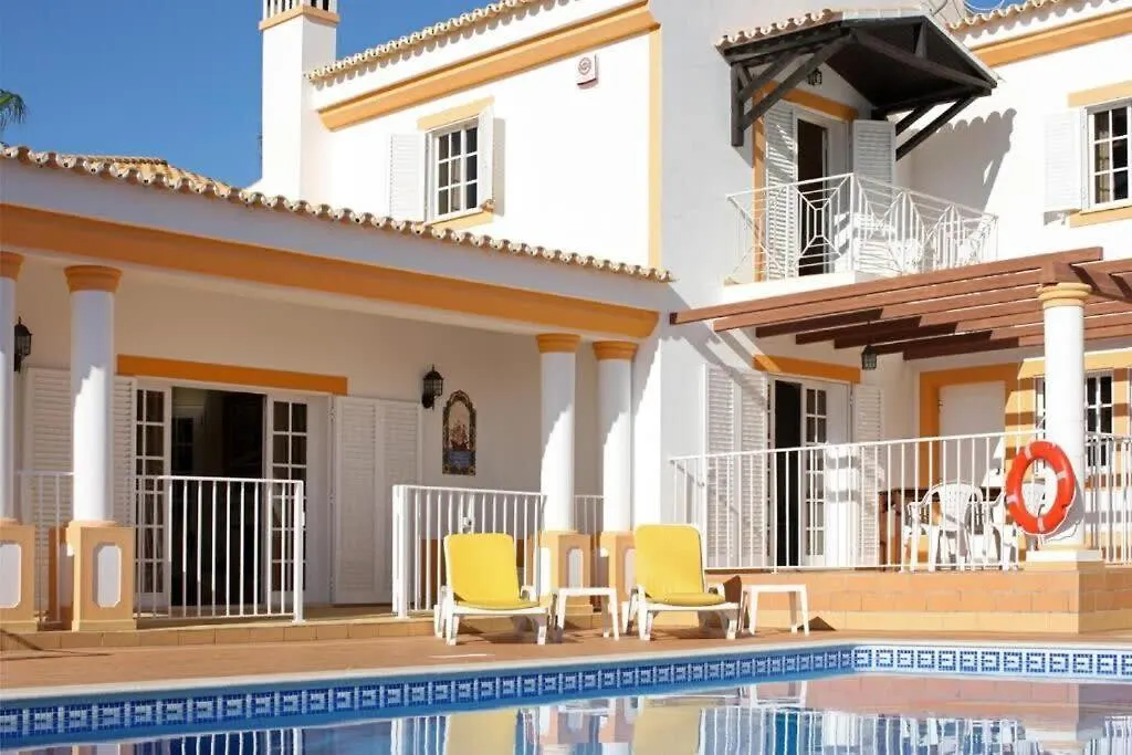 Villa Juniper Fenced Pool Spacious House Albufeira 0*,